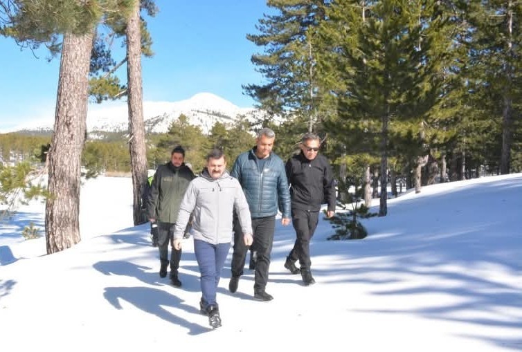 K&ouml;yceğiz G&ouml;k&ccedil;eova G&ouml;leti dondu
