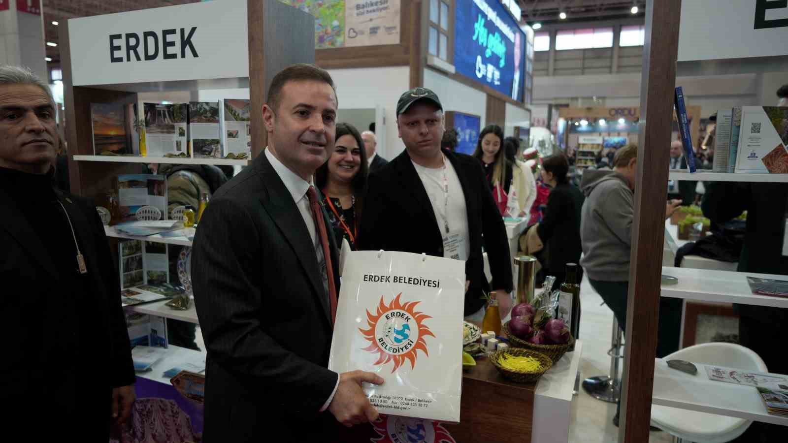 Türkiye’nin şehirleri EMITT Fuarı’nda dünyaya tanıtılıyor