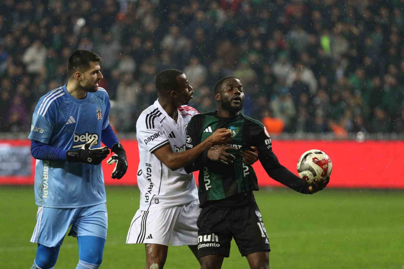 Ziraat Türkiye Kupası: Kocaelispor: 1 - Beşiktaş: 1 (Maç sonucu)
