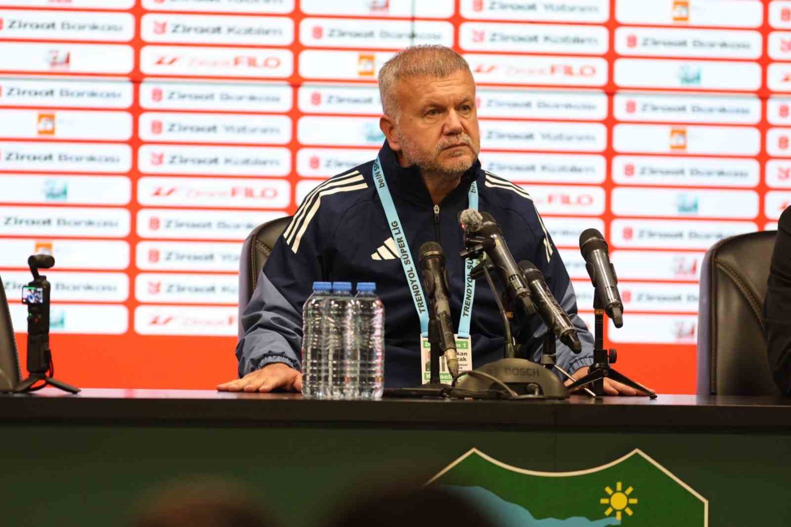 Volkan Kazak: "Tutarlı ve adaletli y&ouml;netim istiyoruz"
