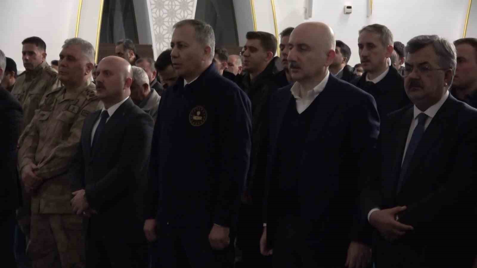 Adıyaman&rsquo;da 6 Şubat depremlerinde hayatını kaybedenler i&ccedil;in mevlit okutuldu
