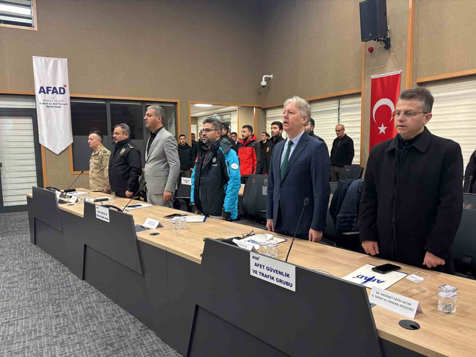 Asrın felaketinde hayatını kaybedenler Bing&ouml;l&rsquo;de anıldı
