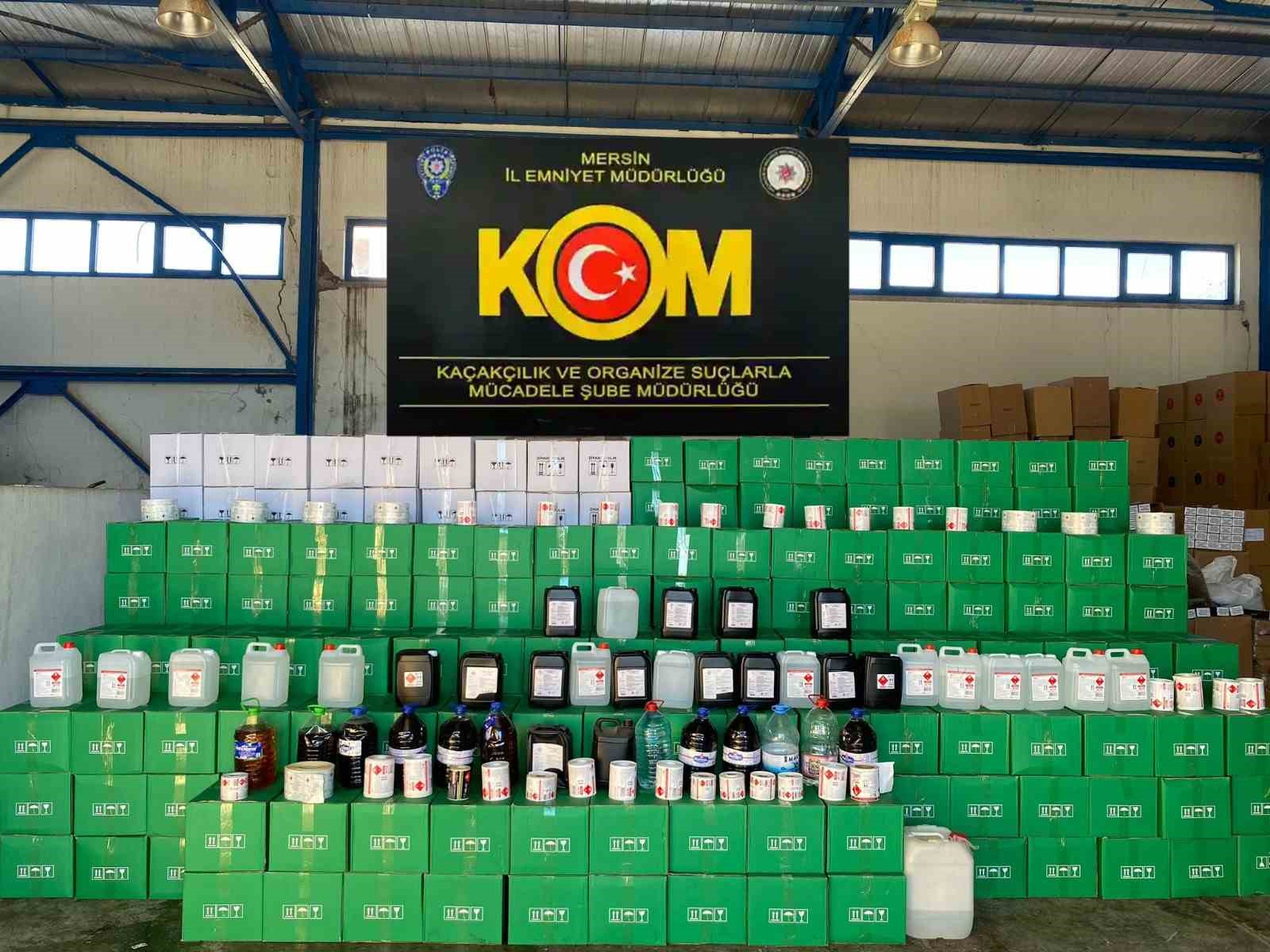 Mersin’de depoya baskın binlerce litre kaçak alkol ele geçirildi: 1 tutuklama