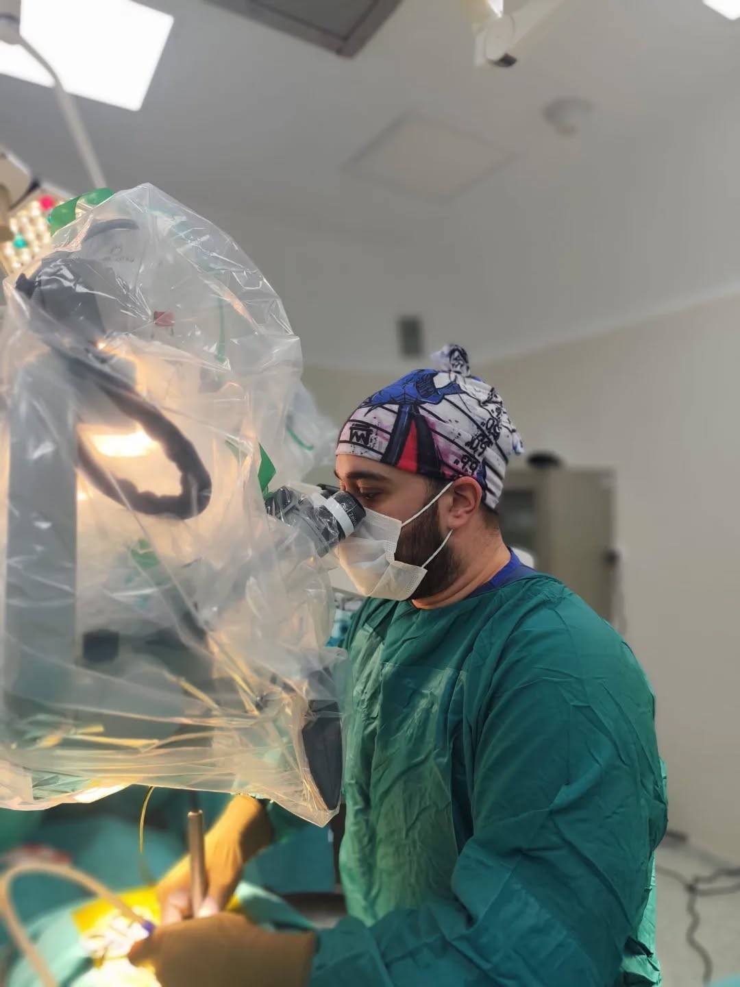 Bayburt’ta genç hastanın bel kayması ilk kez uygulanan gülen yüz tekniğiyle tedavi edildi