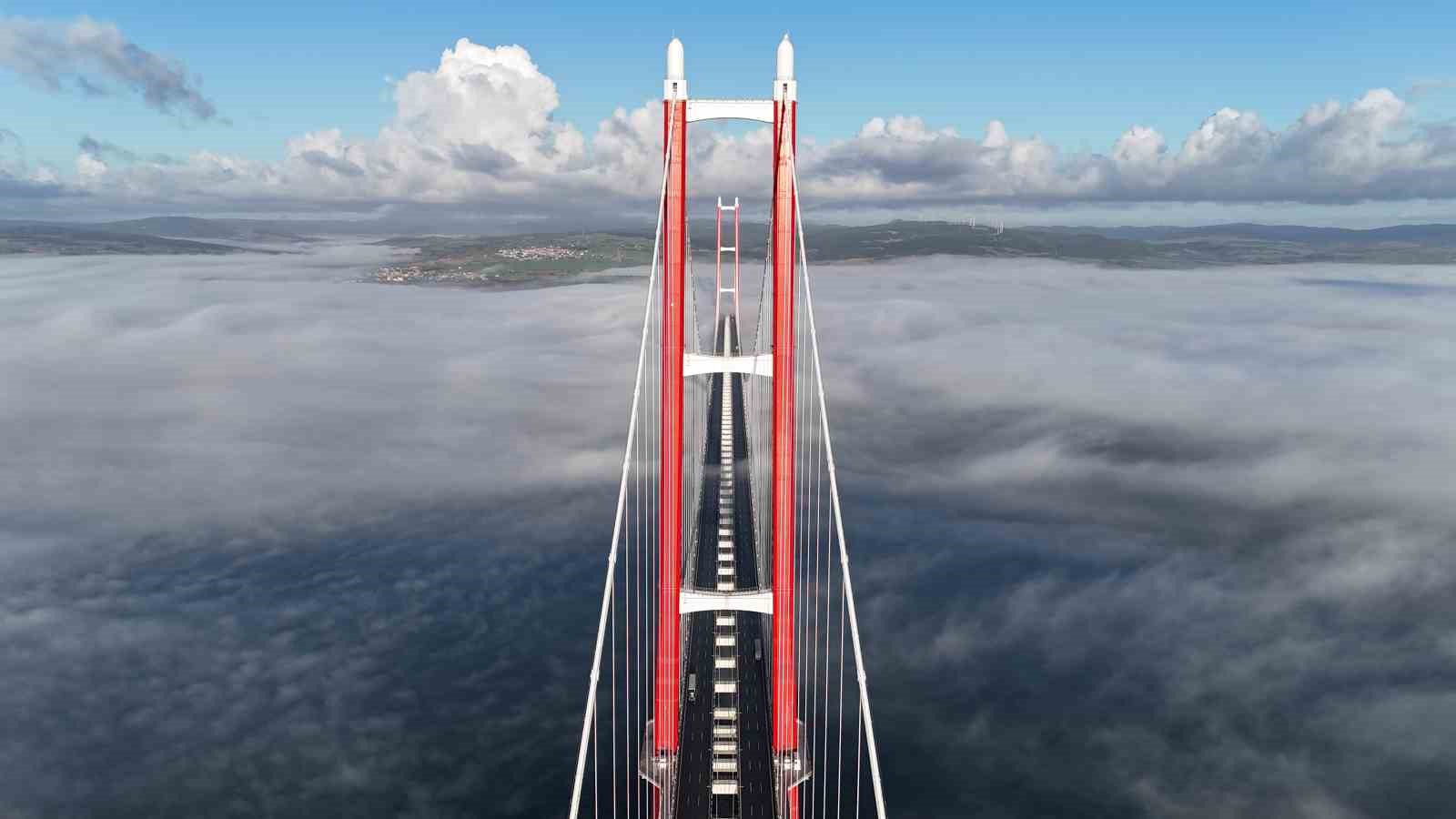 &Ccedil;anakkale Boğazı, sis sebebiyle gemi ge&ccedil;işlerine kapatıldı
