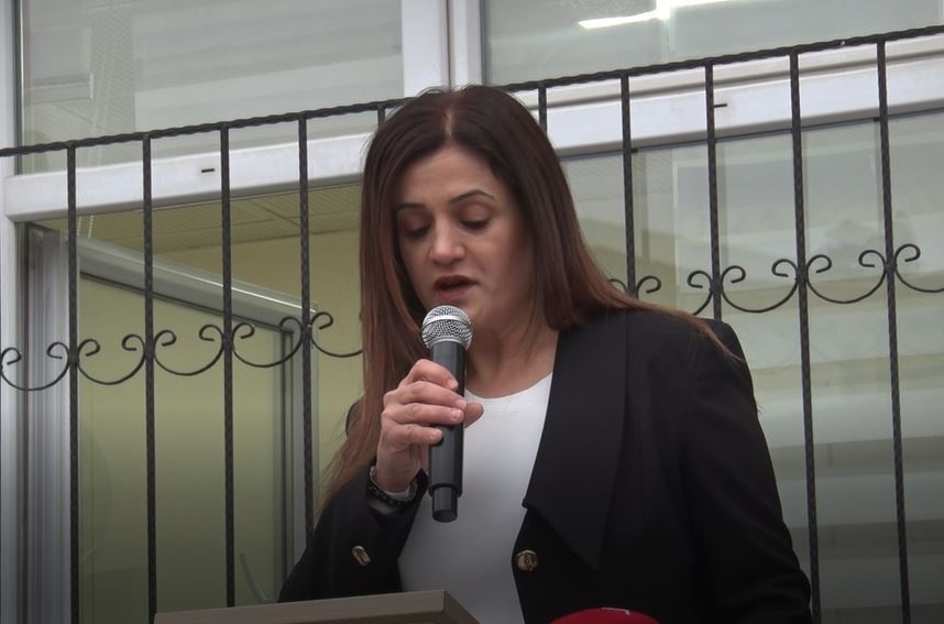 Ankara’da öğrencilerden 6 Şubat depreminde hayatını kaybedenler için saygı duruşu