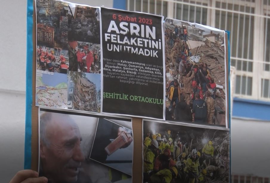 Ankara&rsquo;da &ouml;ğrencilerden 6 Şubat depreminde hayatını kaybedenler i&ccedil;in saygı duruşu
