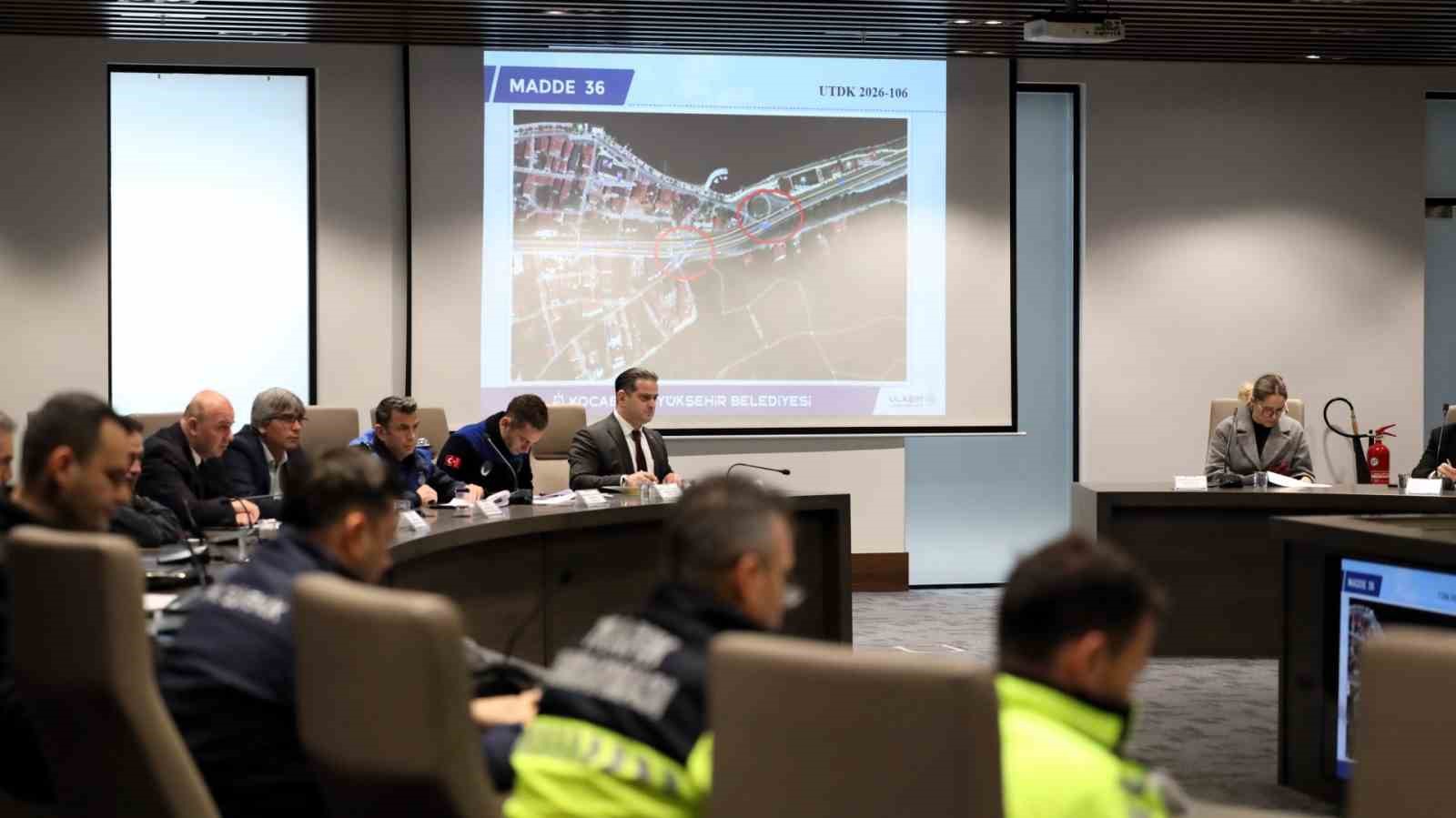 D-100&rsquo;&uuml;n iki noktasında hız limitleri artırıldı
