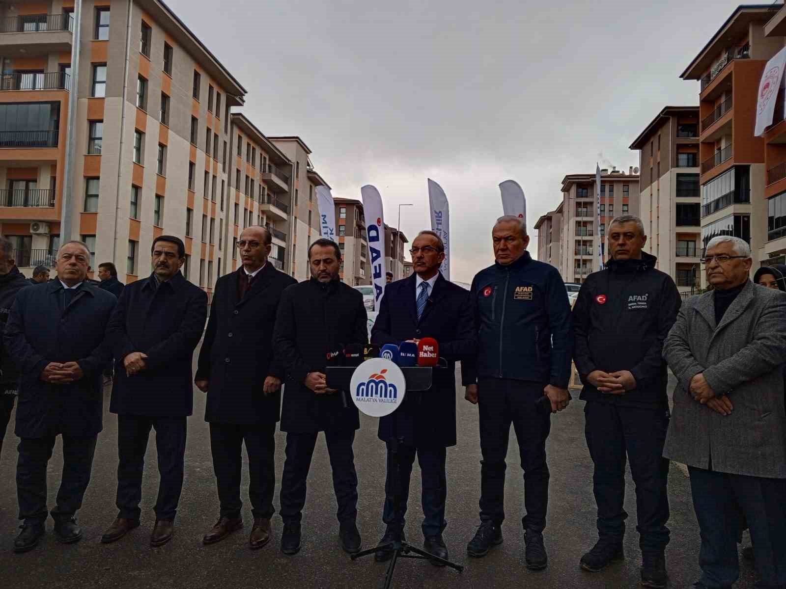 Malatya&rsquo;da 79 bin hak sahibine anahtarları teslim edildi
