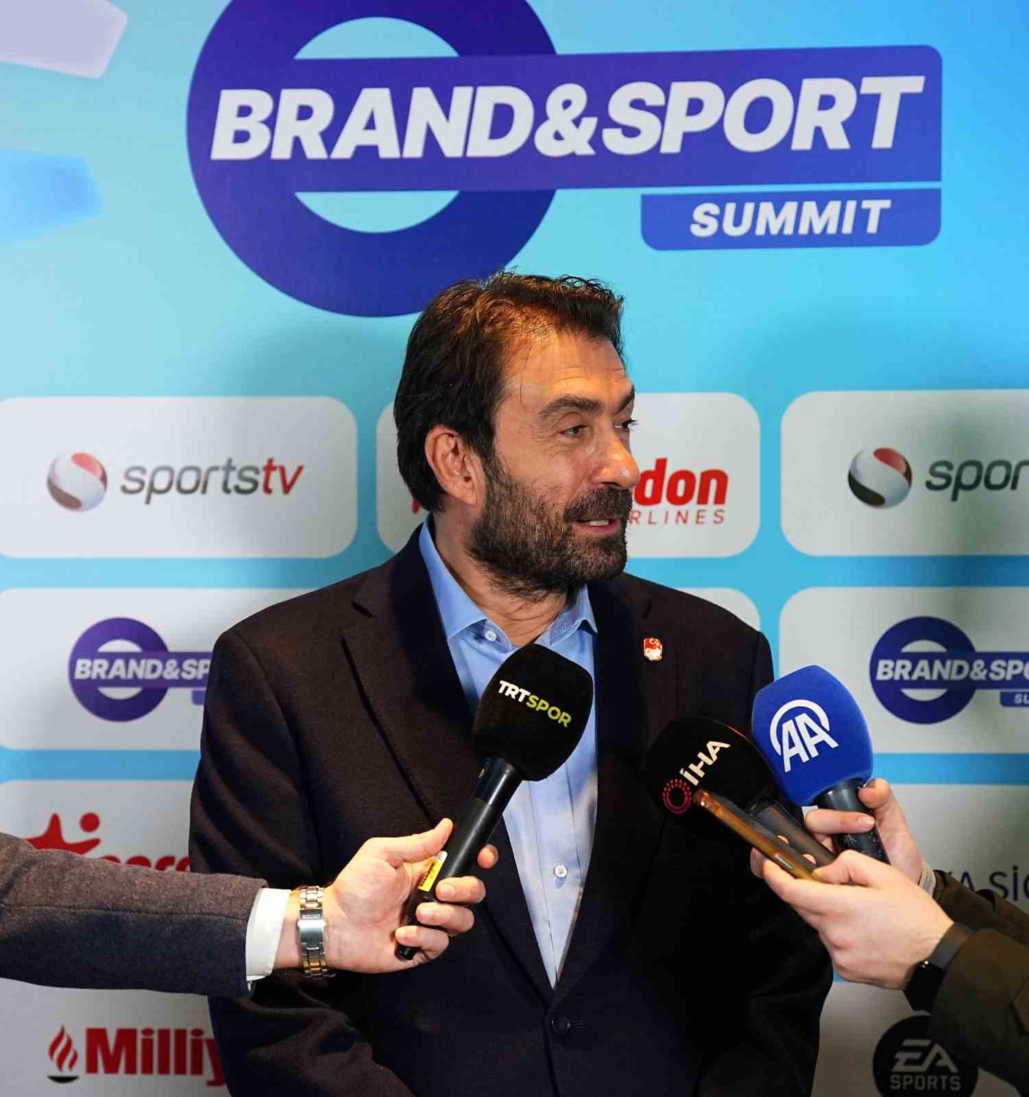 Murat Aksu: "2025 yılı T&uuml;rkiye i&ccedil;in ilklerin yılı oldu"
