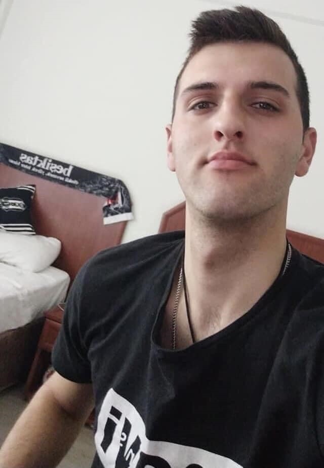 Depremde ölen Sergen Mudanya mezar başında anıldı