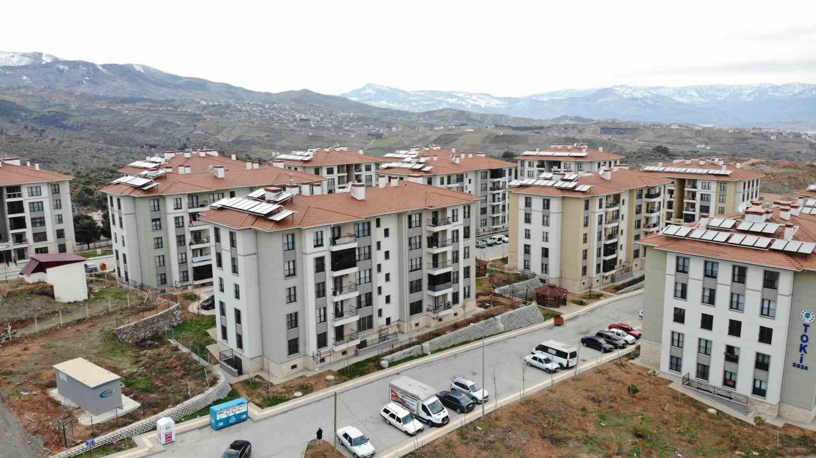 Kahramanmaraş’ta 52 bin kalıcı konut teslim edildi
