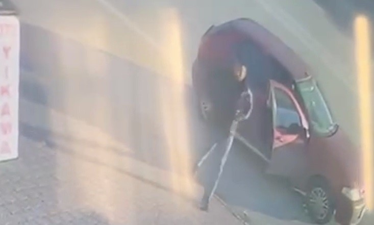 Silahlı kavganın altından kaza ve sosyal medya atışması &ccedil;ıktı
