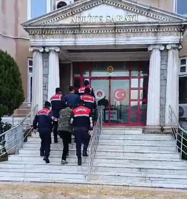 Didim’de fuhuş operasyonu: 2 gözaltı