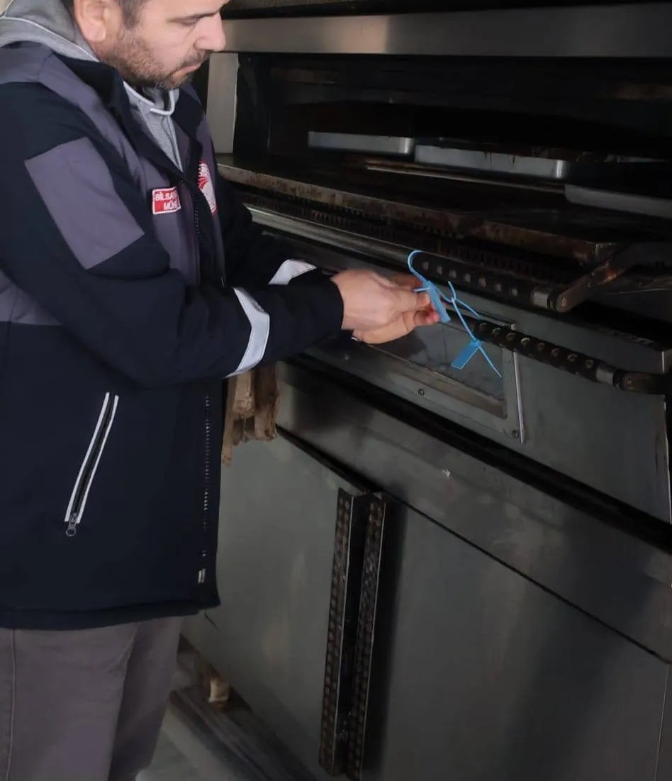 Sinop&rsquo;ta mevzuata aykırı &uuml;retime ağır yaptırım: İşletmenin faaliyeti durduruldu
