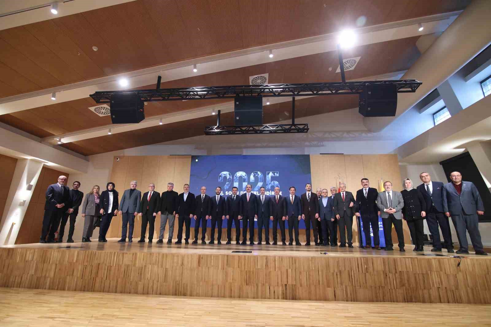 Başkan Altay: "Konya&rsquo;mızın ve Konyalı hemşehrilerimizin geleceği i&ccedil;in &ccedil;alışıyoruz"
