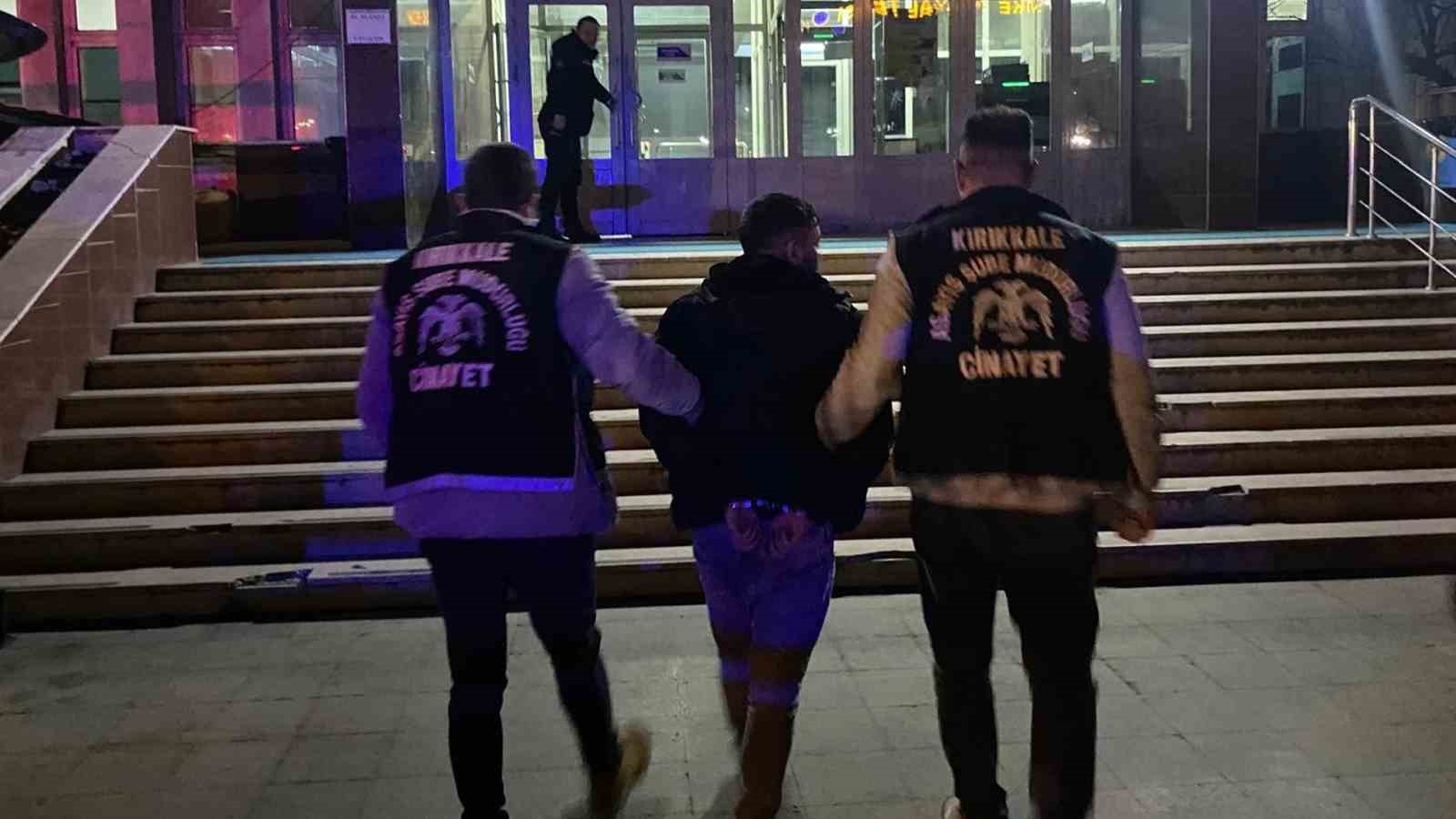 Kırıkkale&rsquo;de şok uygulamada &ccedil;ok sayıda h&uuml;k&uuml;ml&uuml; yakalandı
