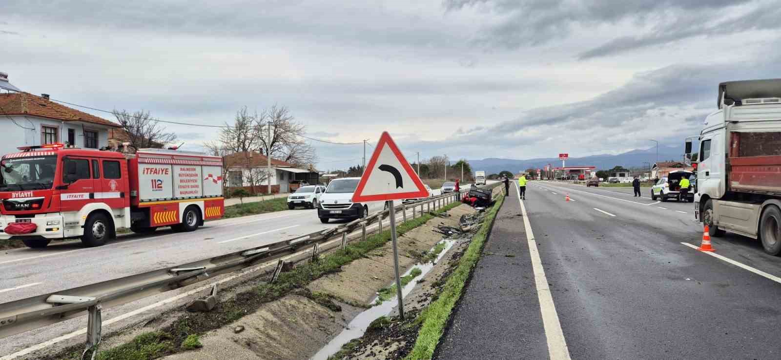 Susurluk&rsquo;ta tek taraflı trafik kazası: 1 yaralı
