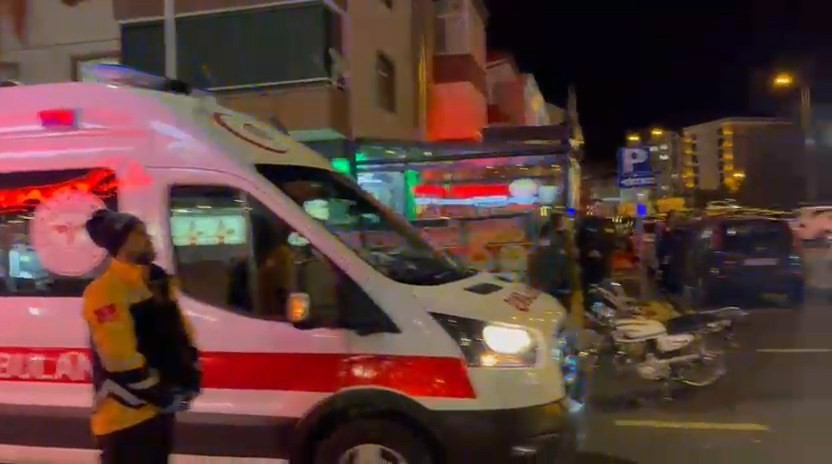 Dur ihtarına uymadı, kaza yaptı: O anlar kamerada
