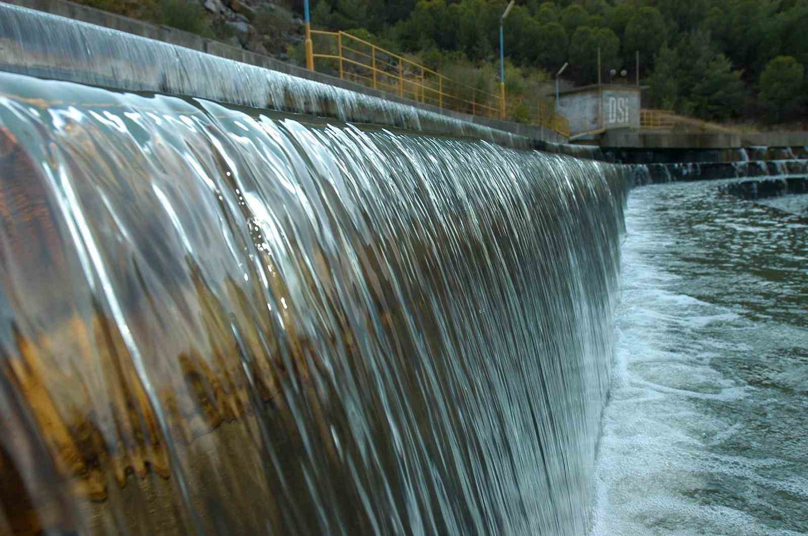 İzmir’de barajlar doldu, musluklar açıldı