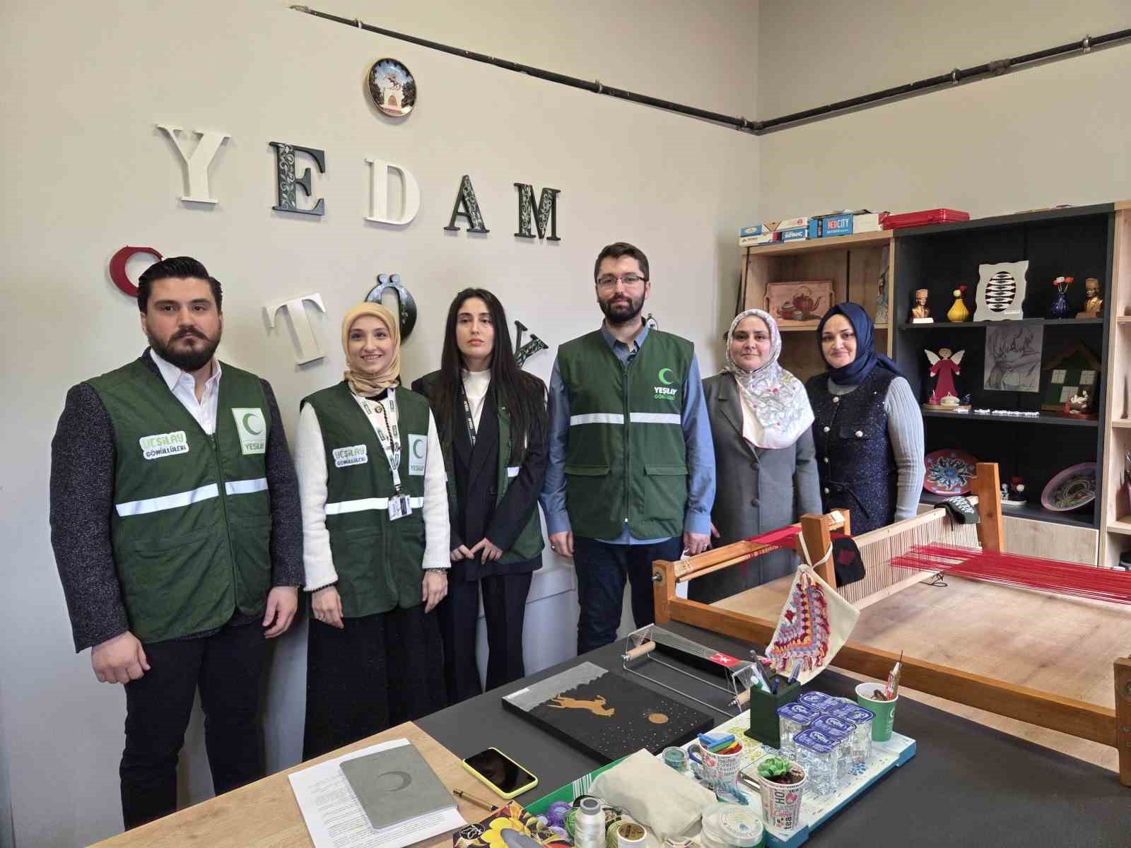 Yeşilay, ‘sağlıklı toplum’ amacıyla bağımlılıklarla mücadele ediyor