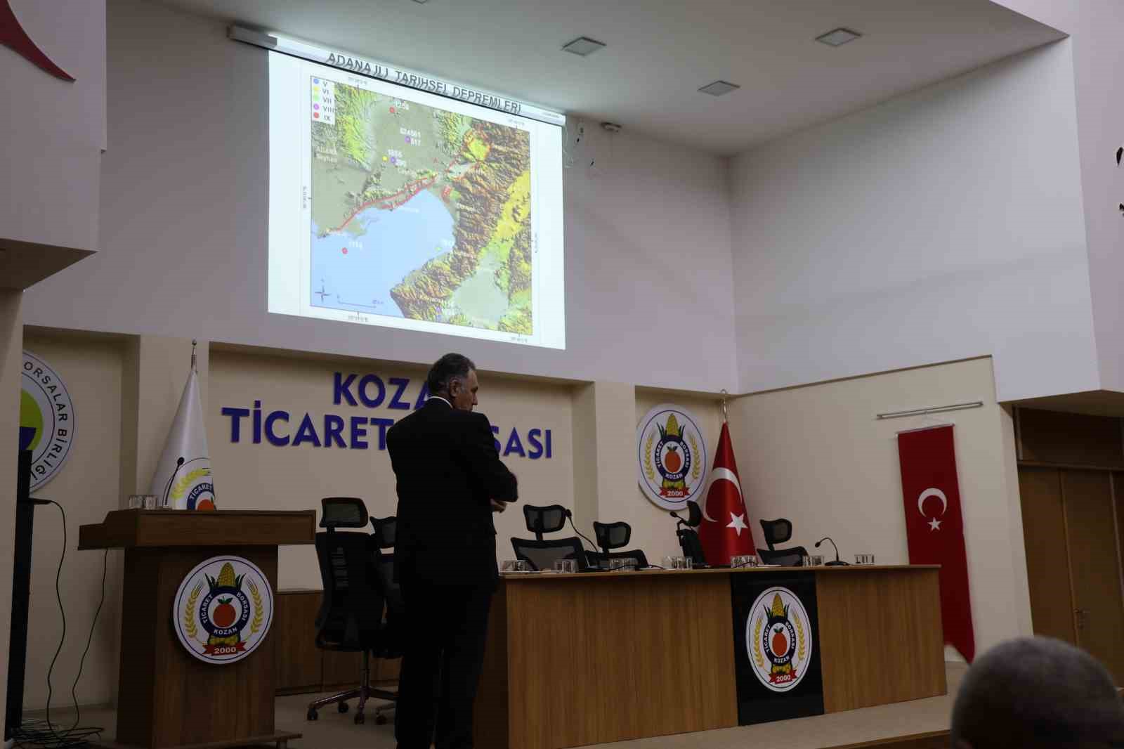 İstanbul i&ccedil;in korkutan uyarı: "7&rsquo;ye yakın b&uuml;y&uuml;kl&uuml;kte bir depremi İstanbul maalesef yaşayacak"
