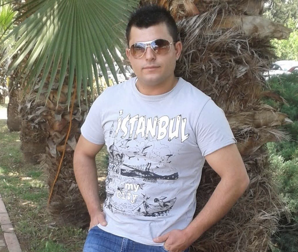 İş kazasında hayatını kaybeden belediye personeli toprağa verildi
