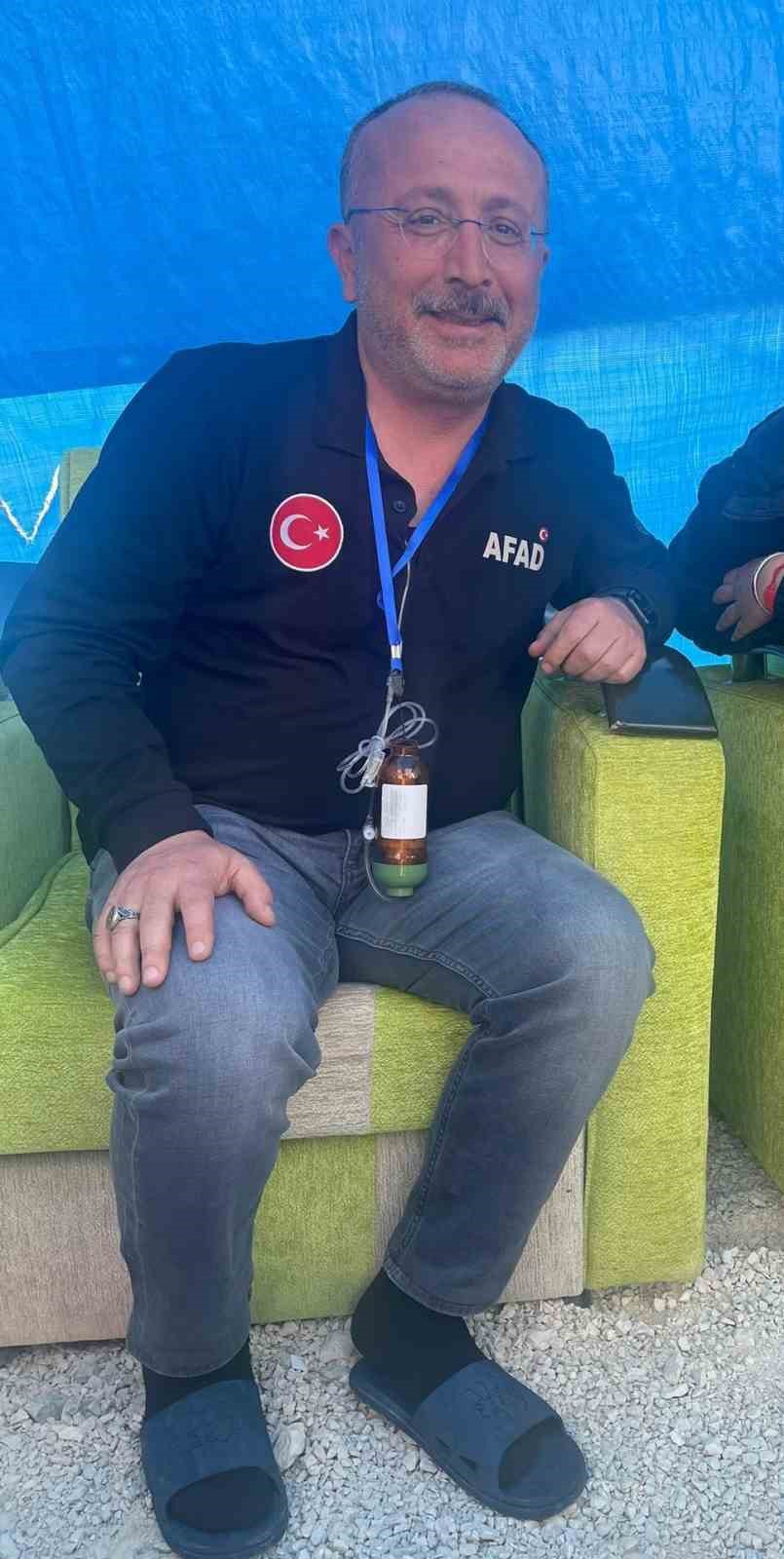 Fedakar Vali Atik; "Ben hastalığı Hatay&rsquo;da depremde &ccedil;alışırken yendim"
