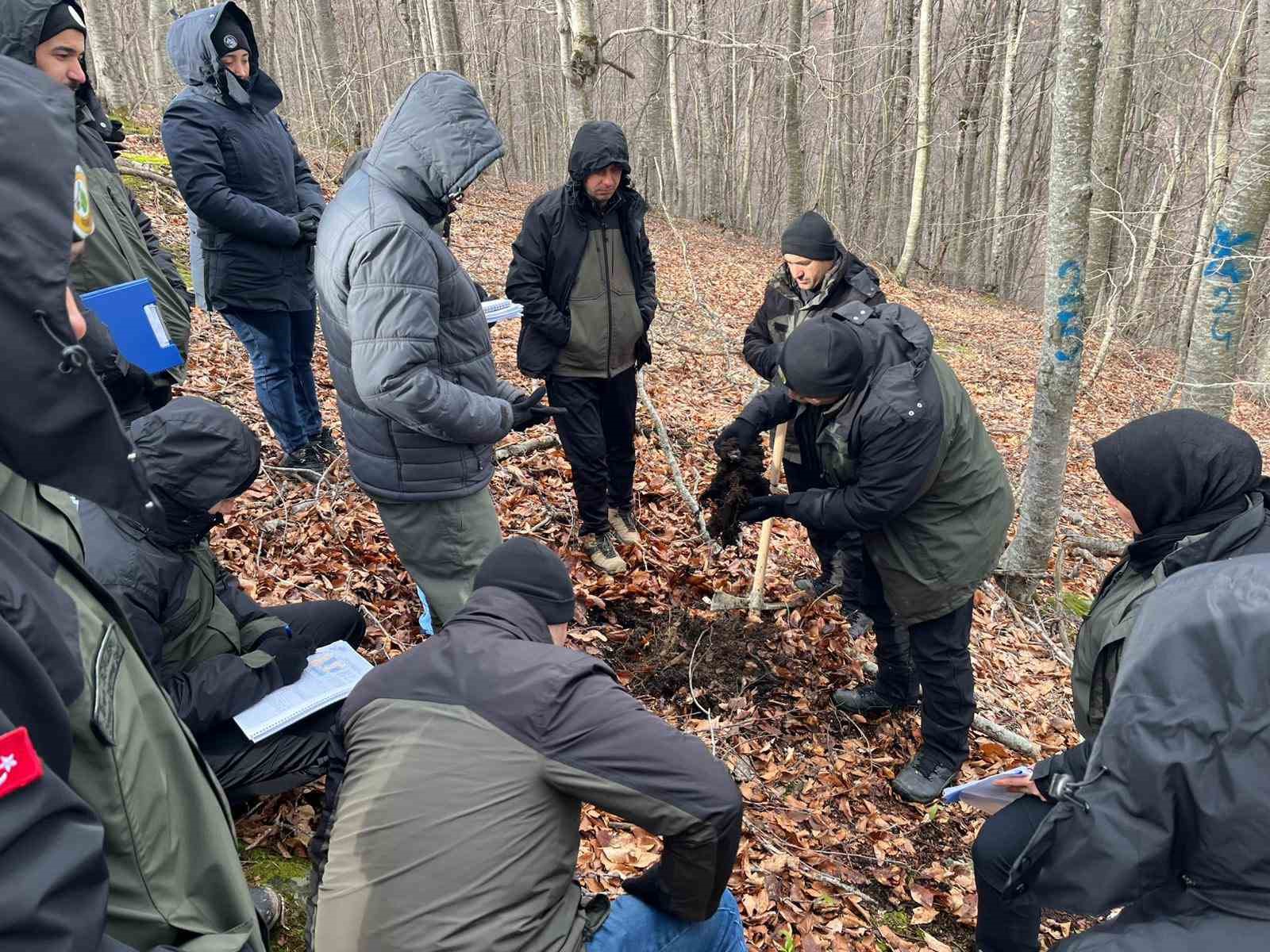 Vezirk&ouml;pr&uuml;&rsquo;de işletme şefi adaylarına silvik&uuml;lt&uuml;r eğitimi
