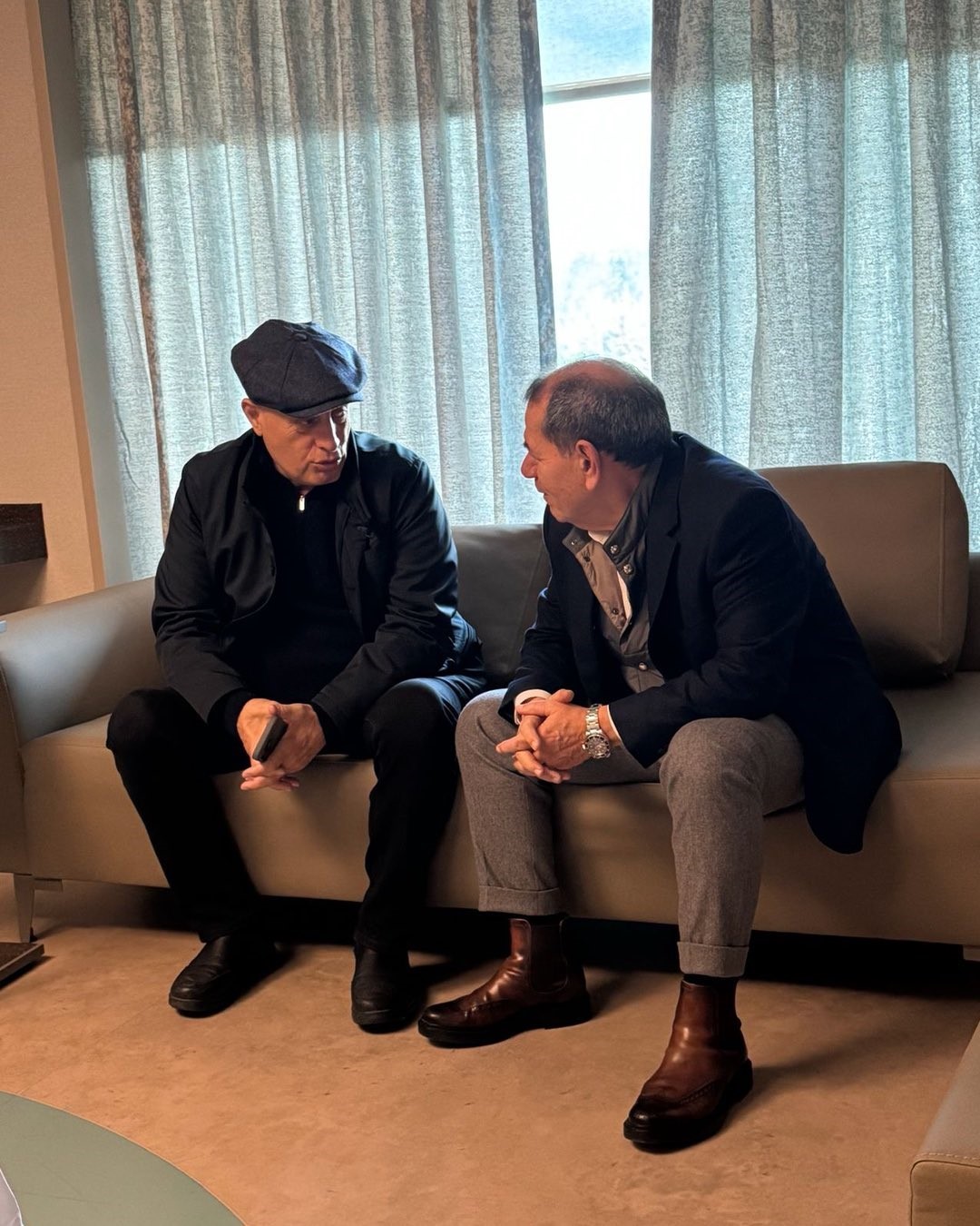 Dursun &Ouml;zbek, İsa Doğan&rsquo;ı hastanede ziyaret etti
