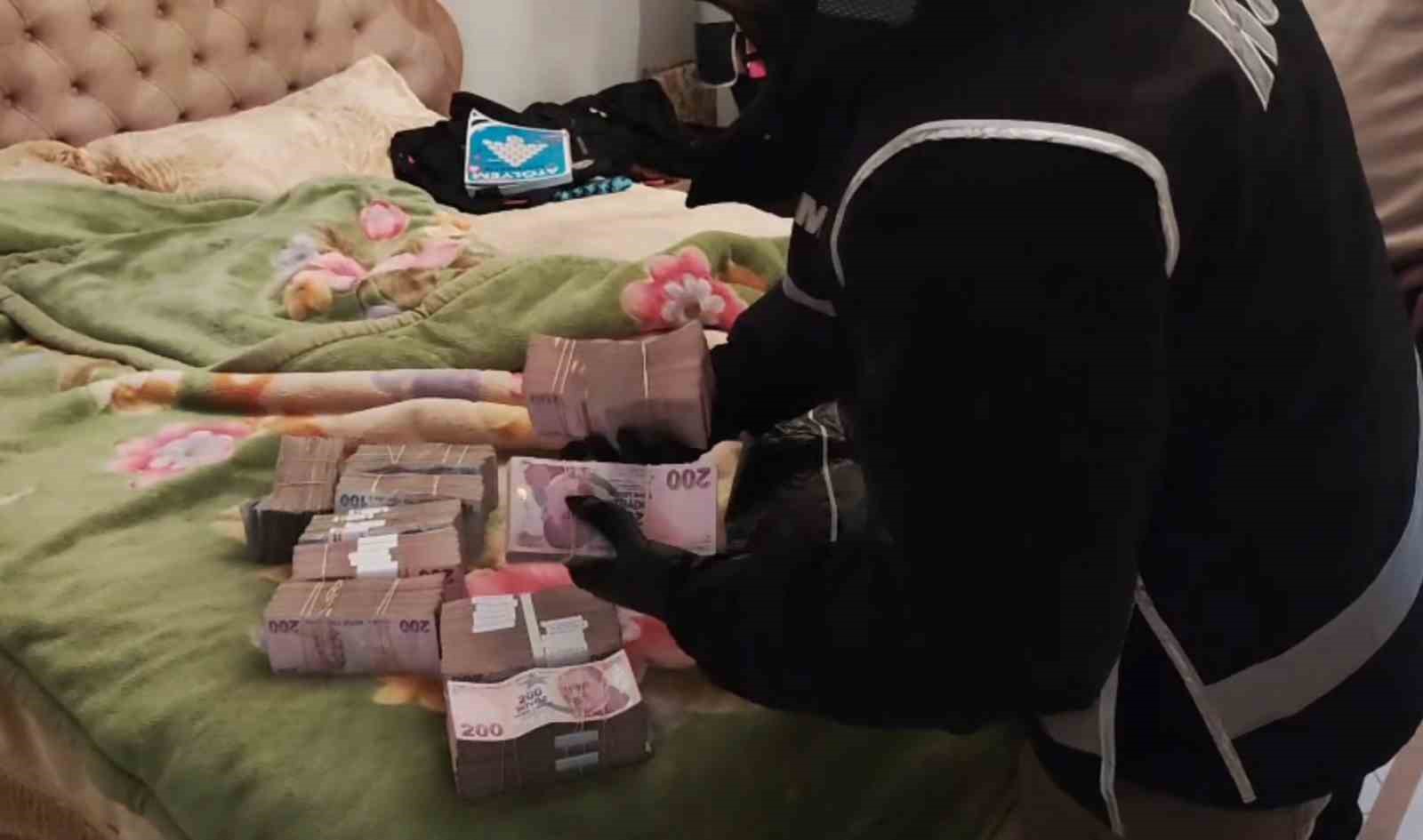 Ağrı ve Iğdır’da tefecilik operasyonu: 19 gözaltı