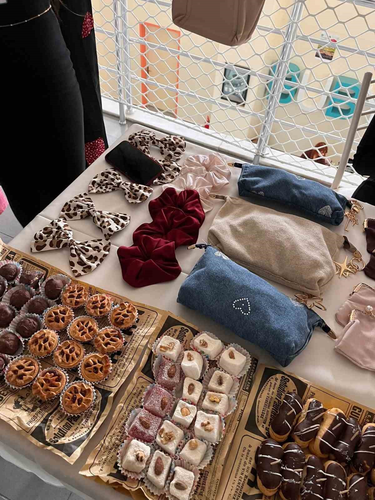 Balıkesir&rsquo;de atık kumaşlara son projesi hayata ge&ccedil;irildi
