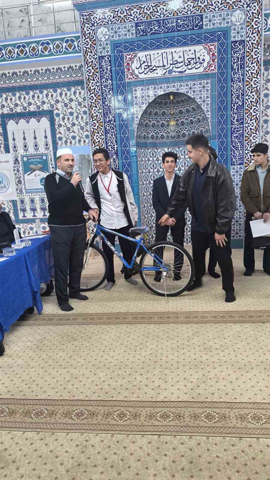 Hutbe Okuma Yarışması Aydın il birincisi Dilma&ccedil; oldu
