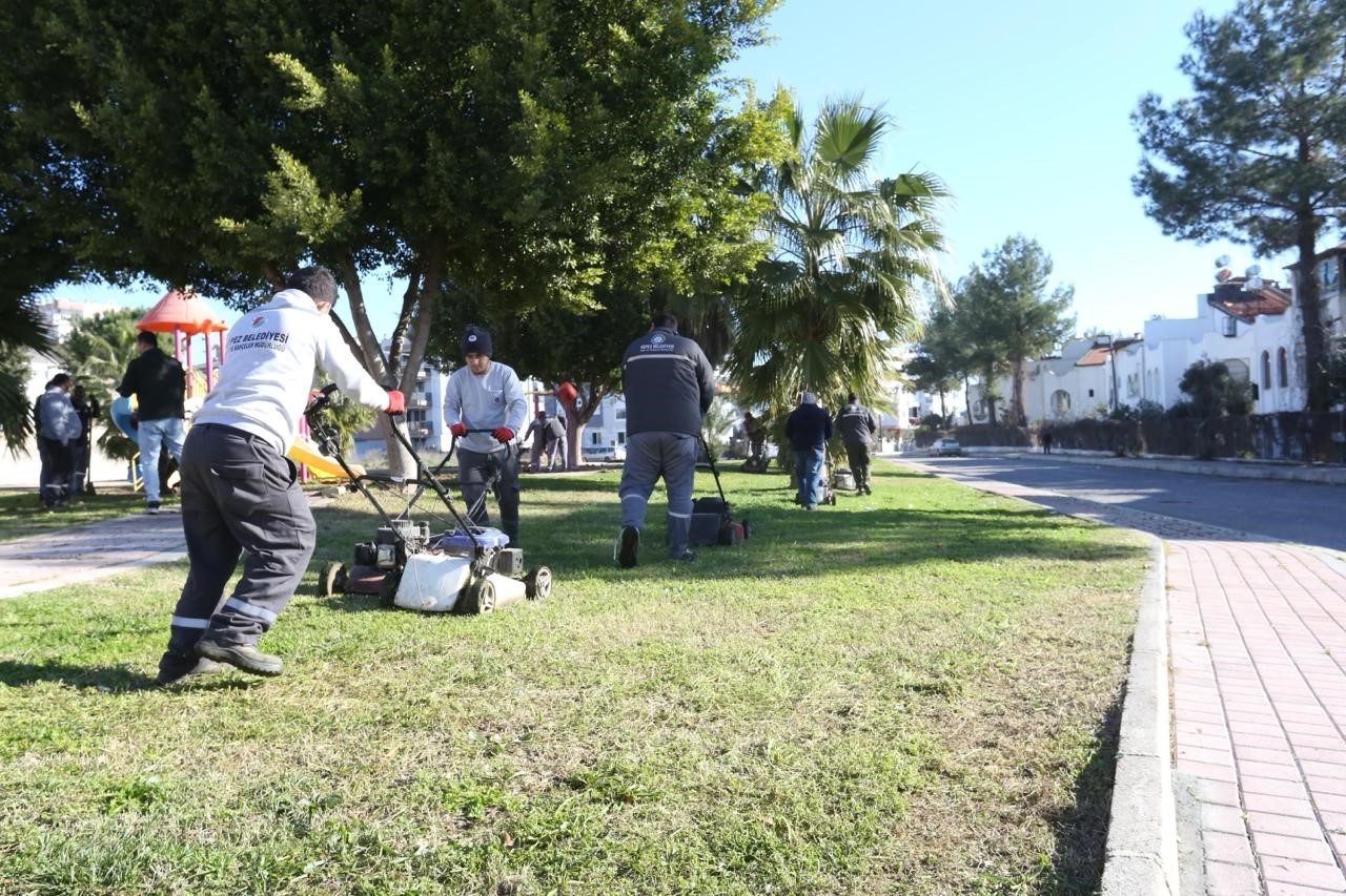 Kepez’in Varsak Ayanoğlu Mahallesi’nde yaşam alanları yenilendi