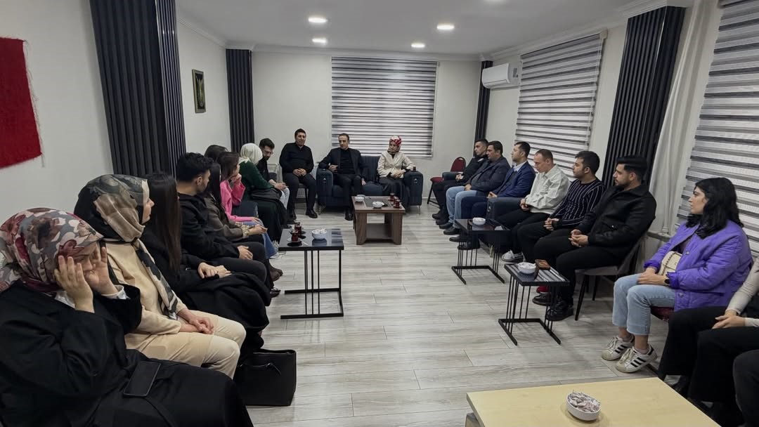 G&uuml;&ccedil;l&uuml;konak&rsquo;ta &ouml;ğretmenlere sıcak karşılama
