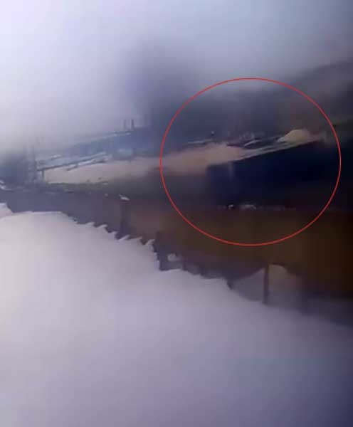 Y&uuml;ksekova&rsquo;da 18 kişinin yaralandığı kazanın g&ouml;r&uuml;nt&uuml;leri ortaya &ccedil;ıktı
