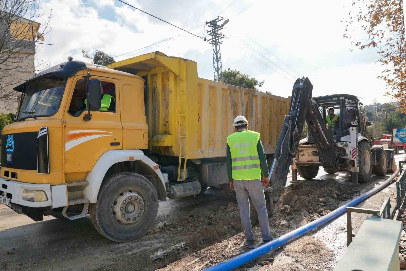 Erdemli�de su altyap�s� yenilendi, mahalle kesintisiz suya kavu�tu
