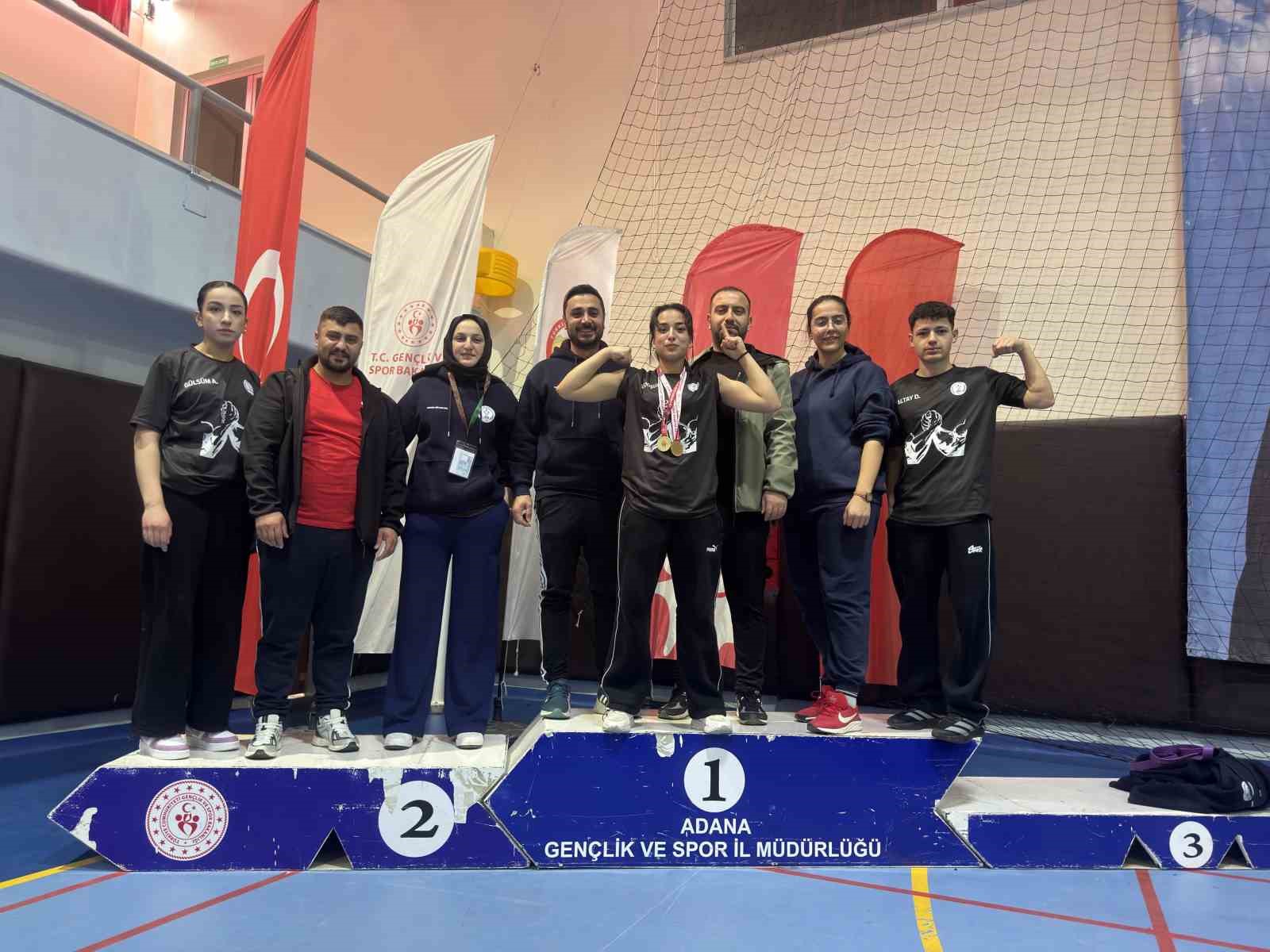 Bitlisli sporculardan büyük başarı