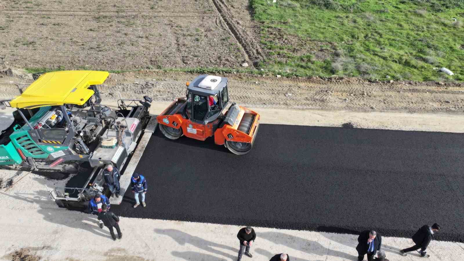 Yeni tesisin ilk asfaltı Hacıbektaşlı’nın yollarıyla buluştu