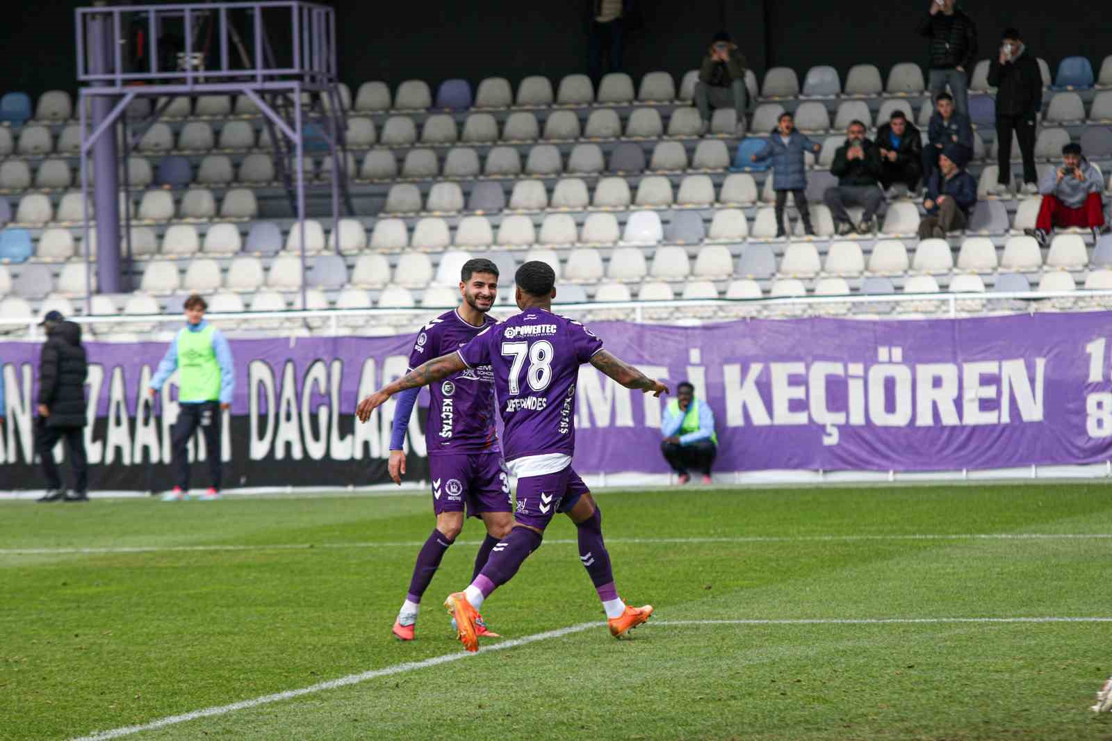 Trendyol 1. Lig: Ankara Ke&ccedil;i&ouml;reng&uuml;c&uuml;: 3 - Bandırmaspor: 1
