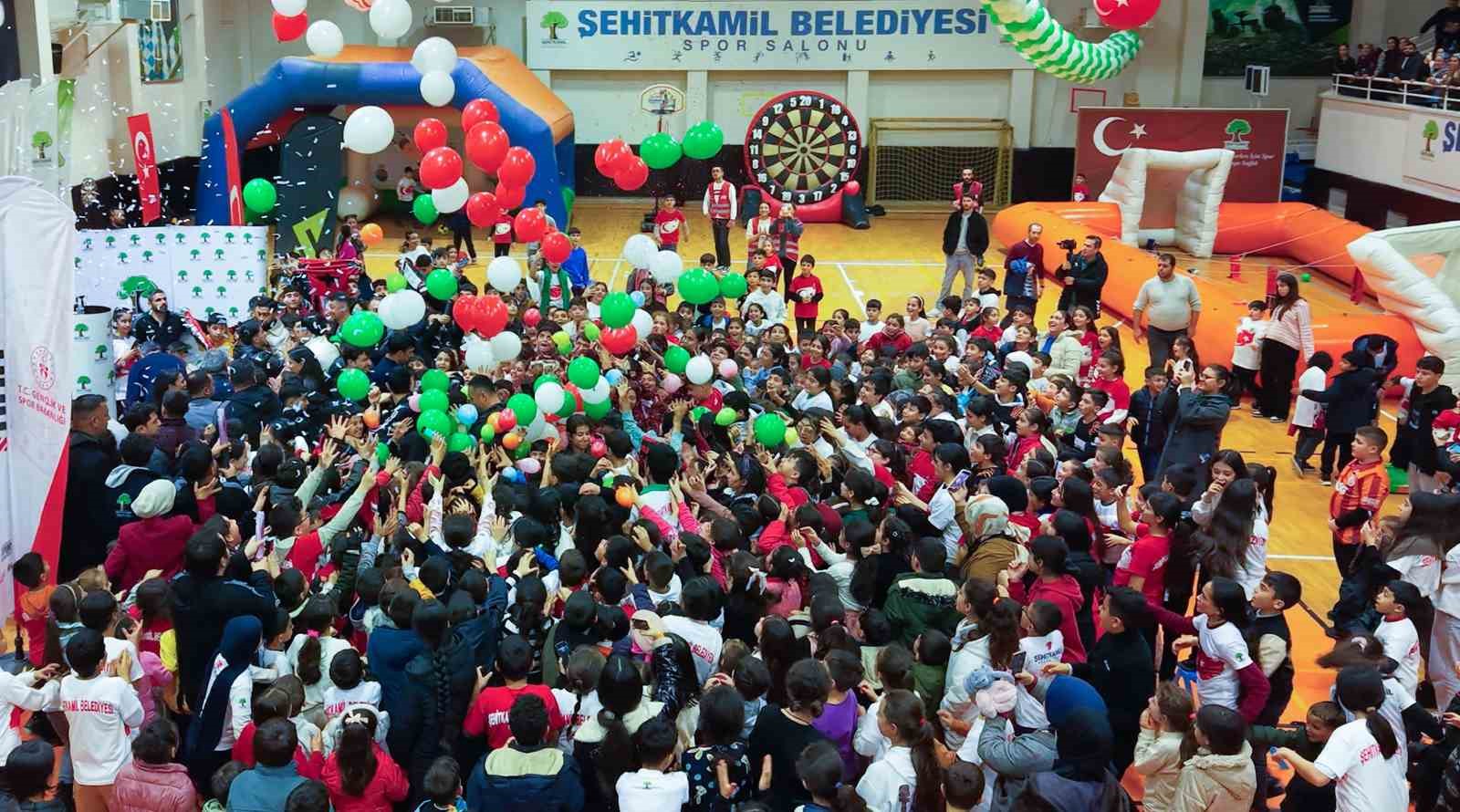 Şehitkamil&rsquo;de spor dolu buluşma
