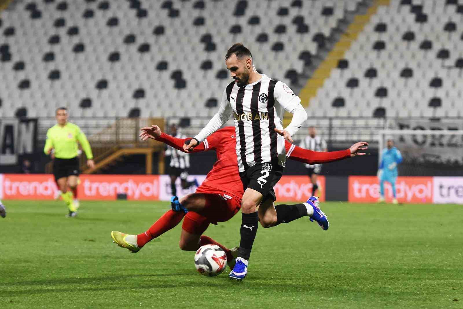 Trendyol 1. Lig: Manisa FK: 4 - Boluspor: 1
