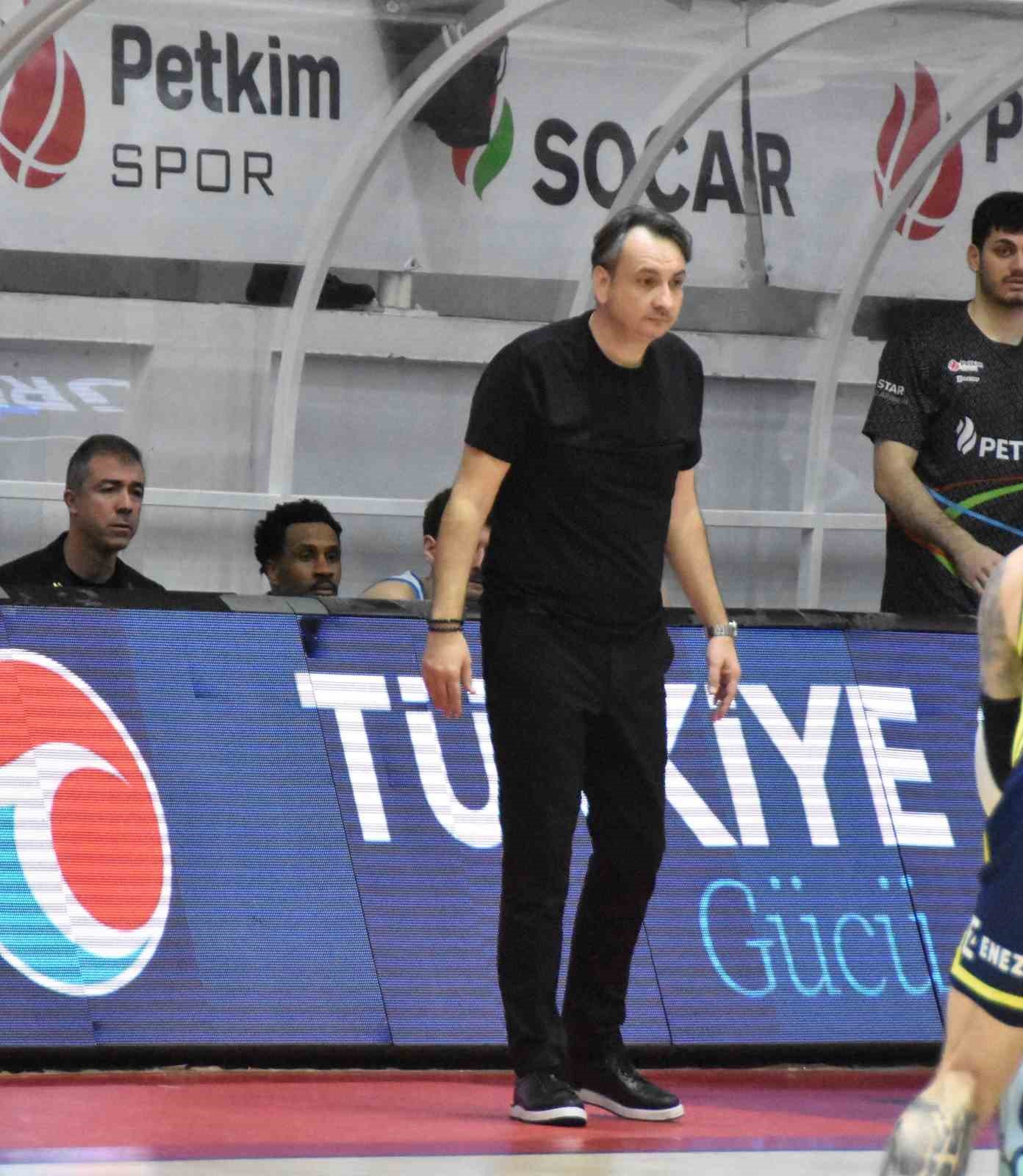 &Ouml;zhan &Ccedil;ıvgın: "Bu galibiyete ger&ccedil;ekten &ccedil;ok ihtiyacımız vardı"
