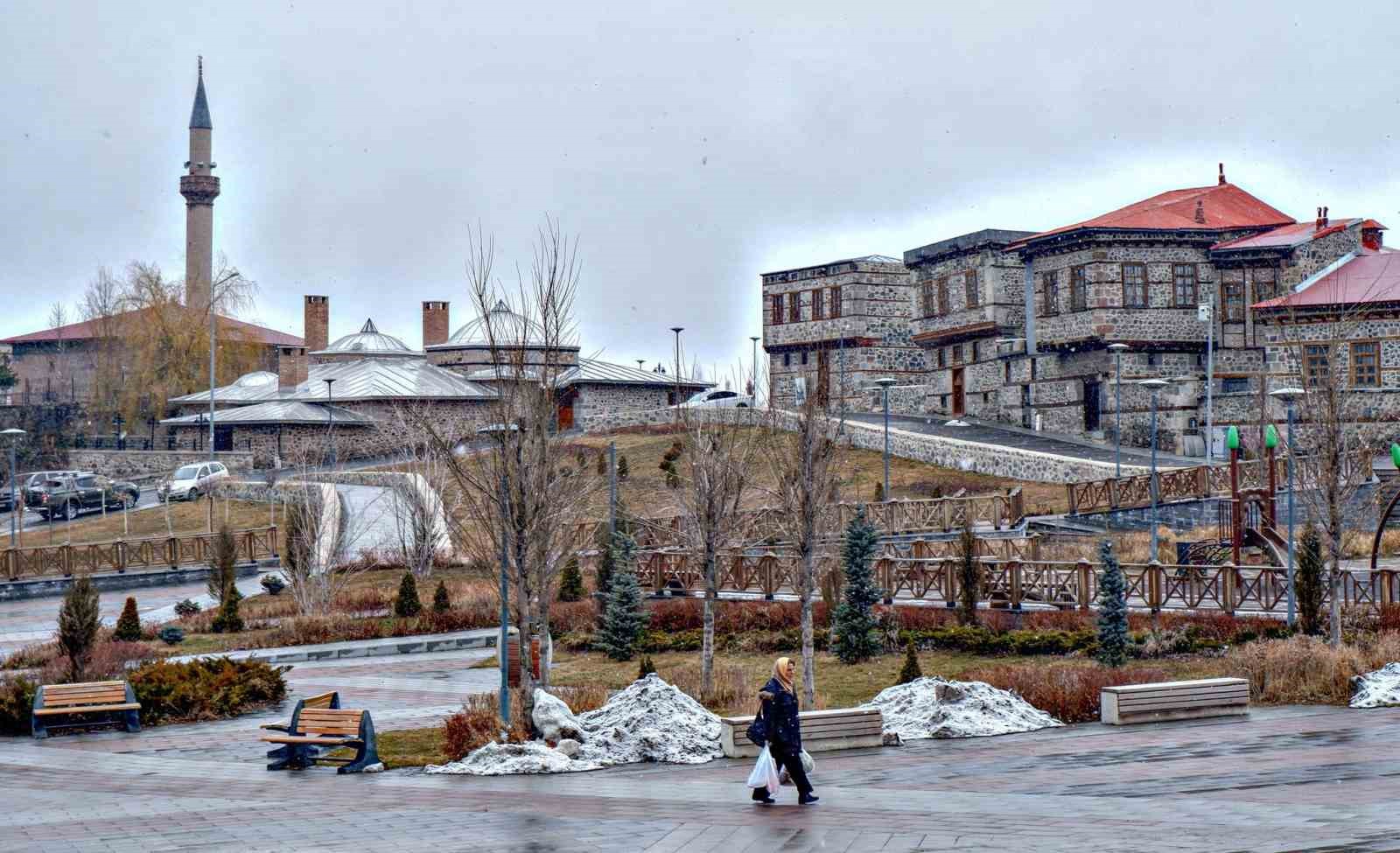 Erzurum’un nüfusu 736 bin 877 oldu
