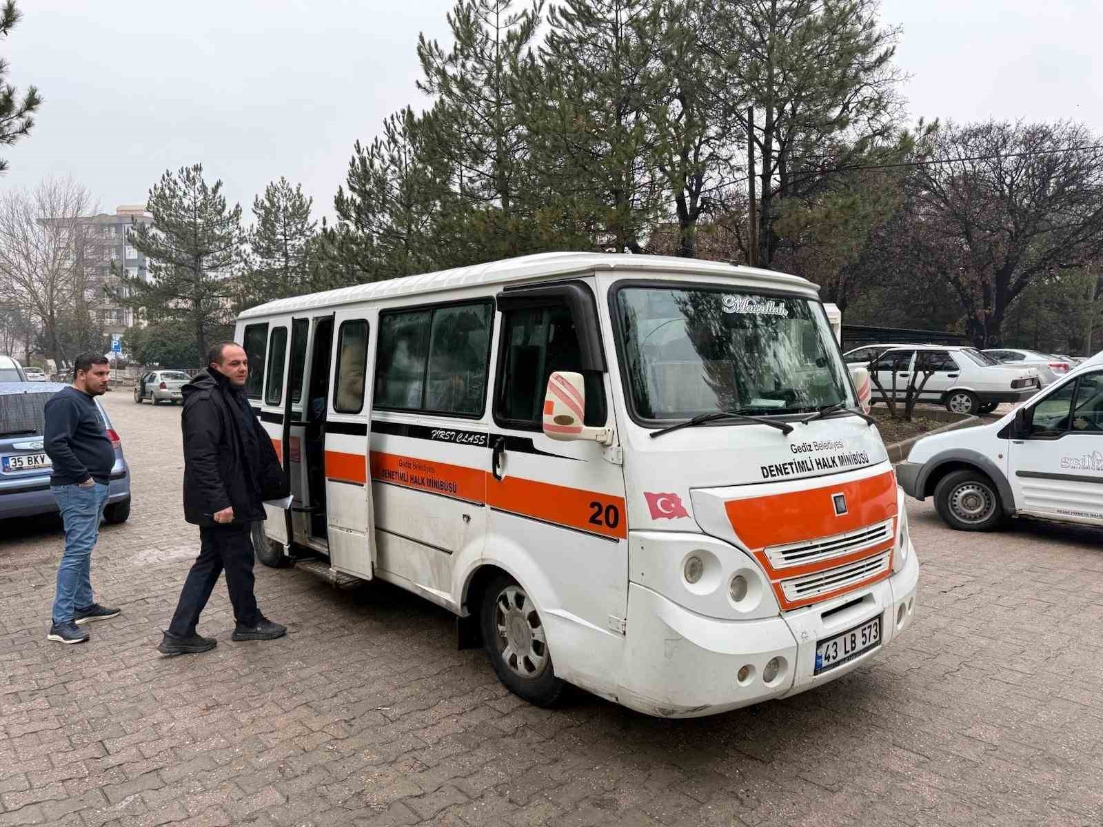 Gediz Belediyesinden Murat Dağı&rsquo;na &uuml;cretsiz servis desteği
