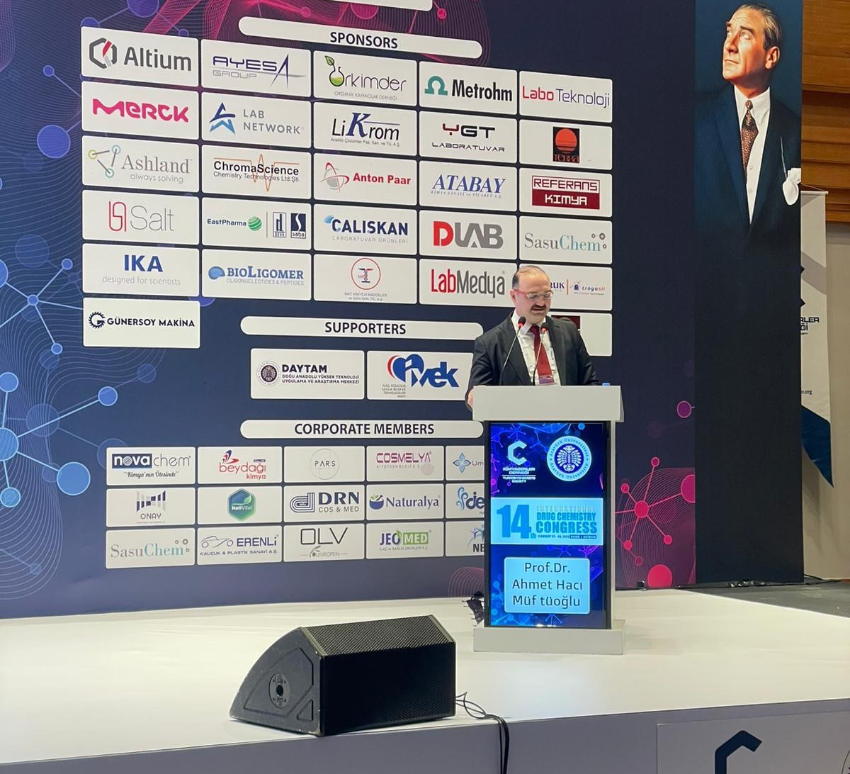 "14. Uluslararası İlaç Kimyası Kongresi" yoğun katılımla yapıldı