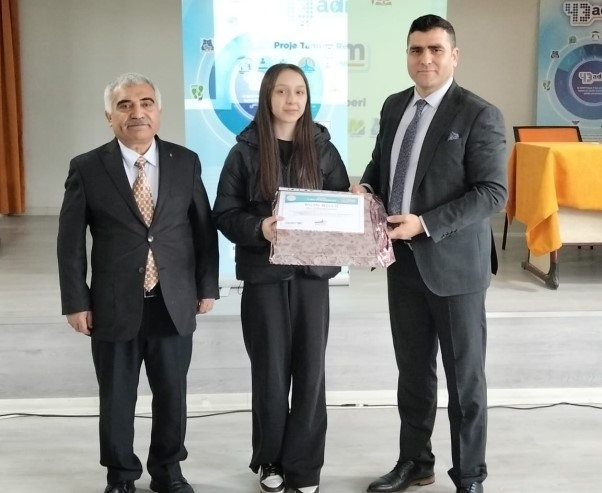 K&uuml;tahya MEM, Gediz ve Simav il&ccedil;elerinde "43 Adım" Projesi ve proje faaliyetlerini tanıttı
