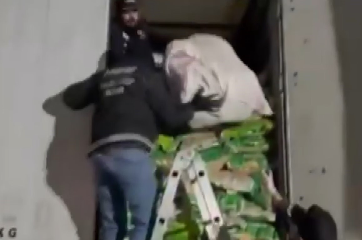 Gaziantep&rsquo;te 121 kilo skunk ele ge&ccedil;irildi: 1 şahıs tutuklandı
