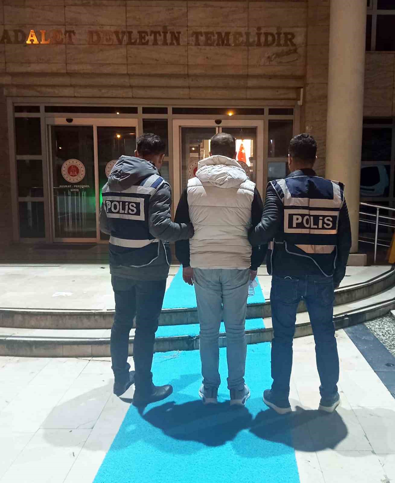 Dini değerleri hedef alan şahıs tutuklandı