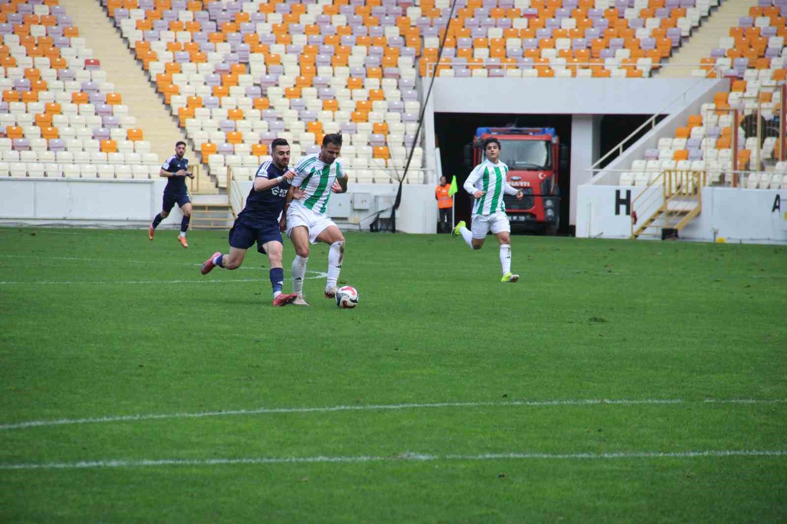 TFF 3. Lig: Malatya Yeşilyurtspor: 1 - Mazıdağ Fosfat Spor:0
